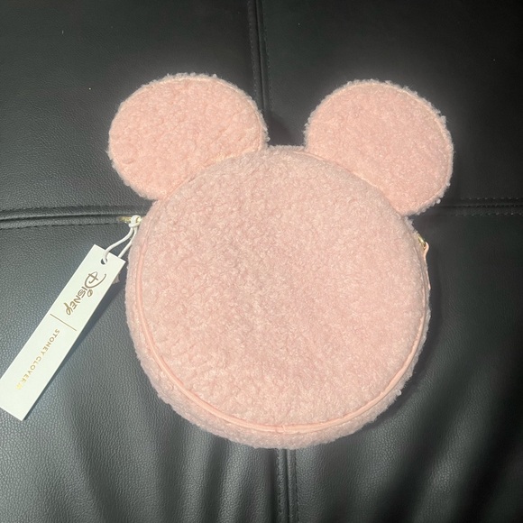 NWT Stoney Clover Lane X Minnie Sherpa crossbody- make an offer - Picture 3 of 9